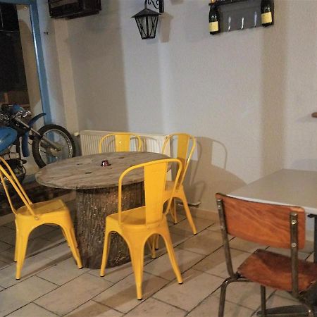L'Auberge Des Voyageurs Ménigoute Zewnętrze zdjęcie